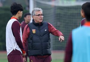 抢分能力为0！国足面对小组前三球队6场比赛收获0分