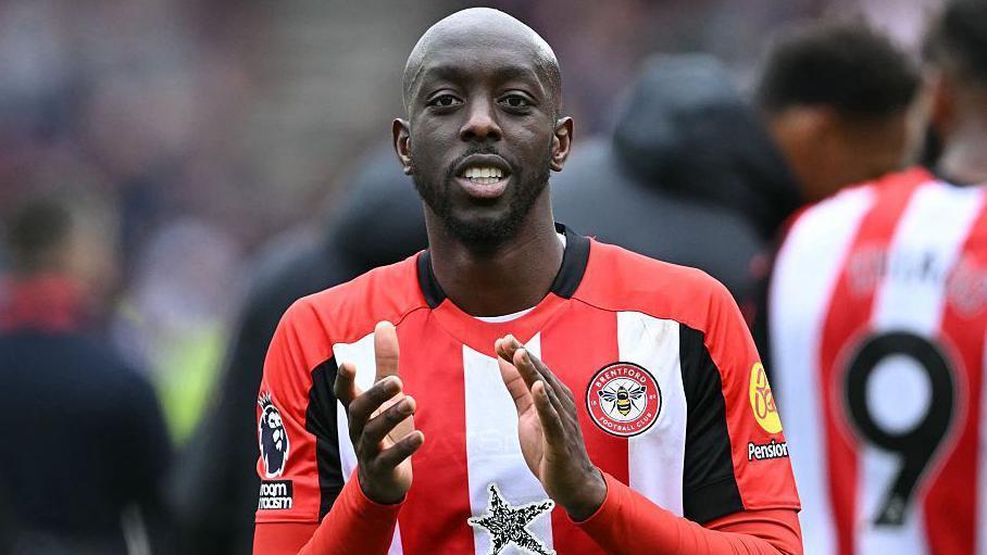 必一运动官网-记者：纽卡向布伦特福德提出3500万镑+浮动条款求购维萨