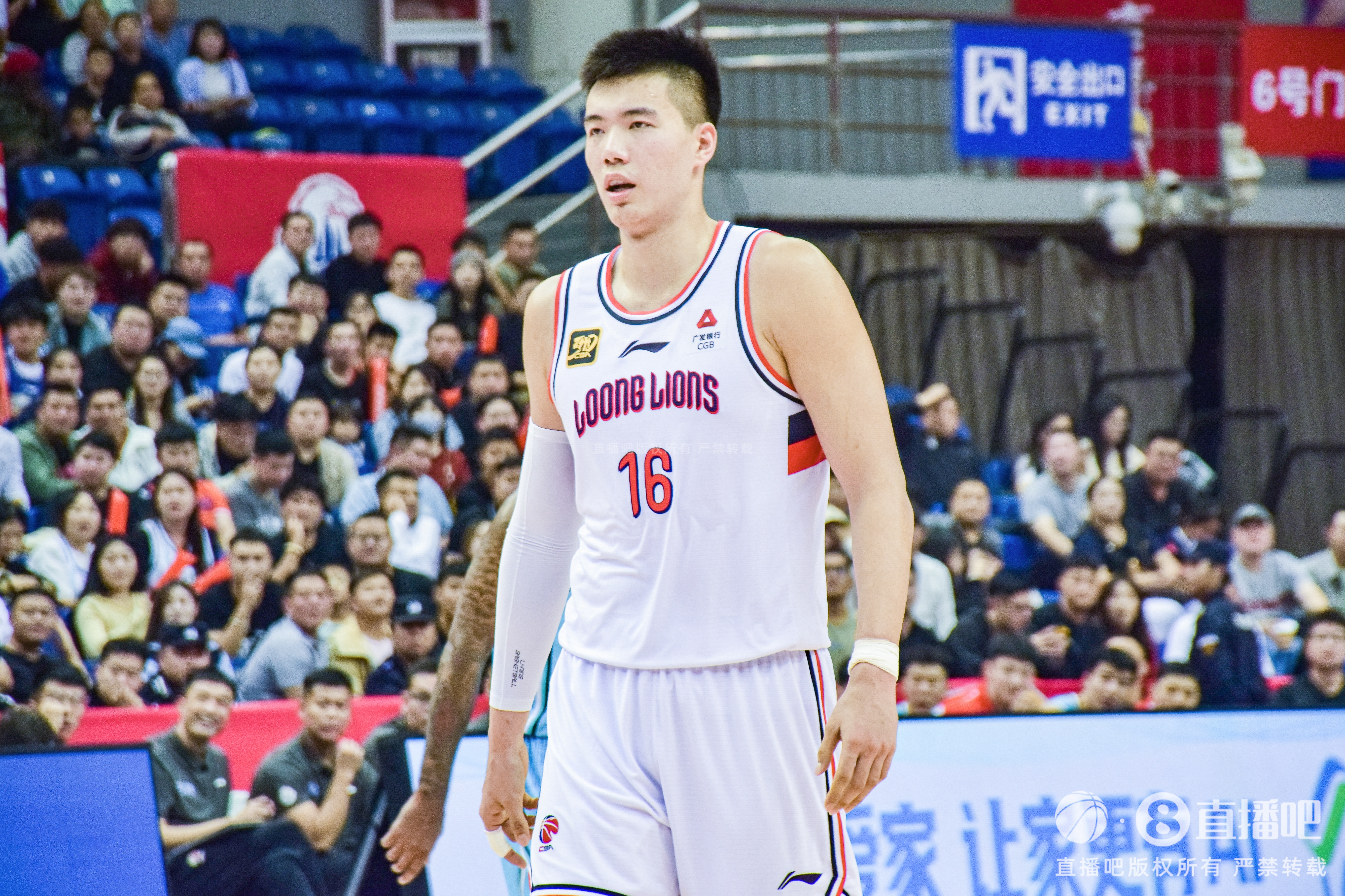 必一运动-广州男篮持续推进焦泊乔转会谈判 已获多家俱乐部实质性报价