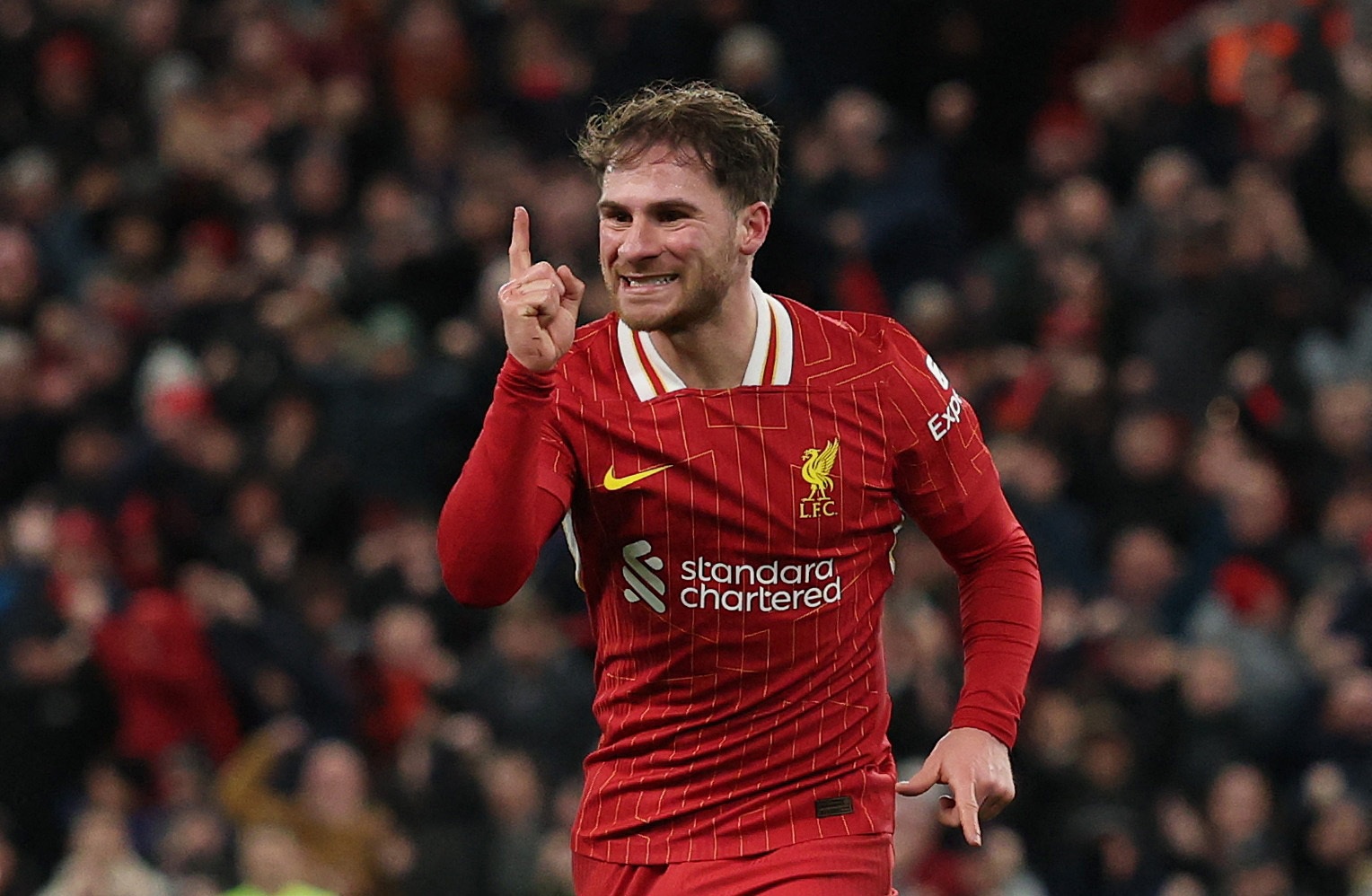 必一运动官方网站-阿媒：因首趟航班延误错过转机，麦卡利斯特尚未抵达阿根廷报到