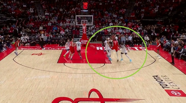 必一运动官方app-攻防发力！戈贝尔抢劫生断杜兰特 随后长传助攻兰德尔反击得手