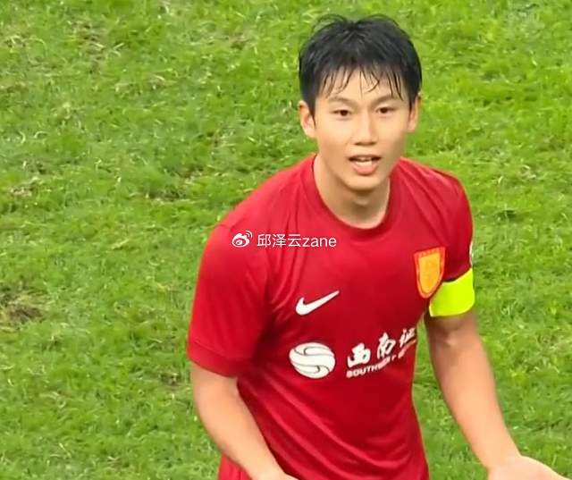 这就是国足最需要的国脚：向余望昨晚中超3镜头太惊艳！|U23亚洲杯|邵佳一|比赛|队长|中甲_新浪体育_新浪新闻